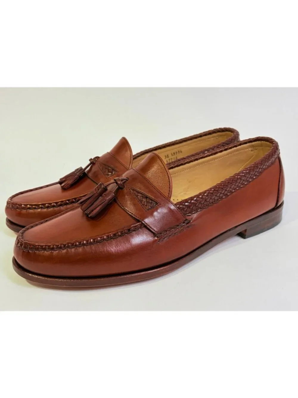 GORGEOUS ALLEN EDMONDS 